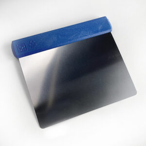 Coupe pâte inox souple 11 x 12 cm de chez FABRIMEX